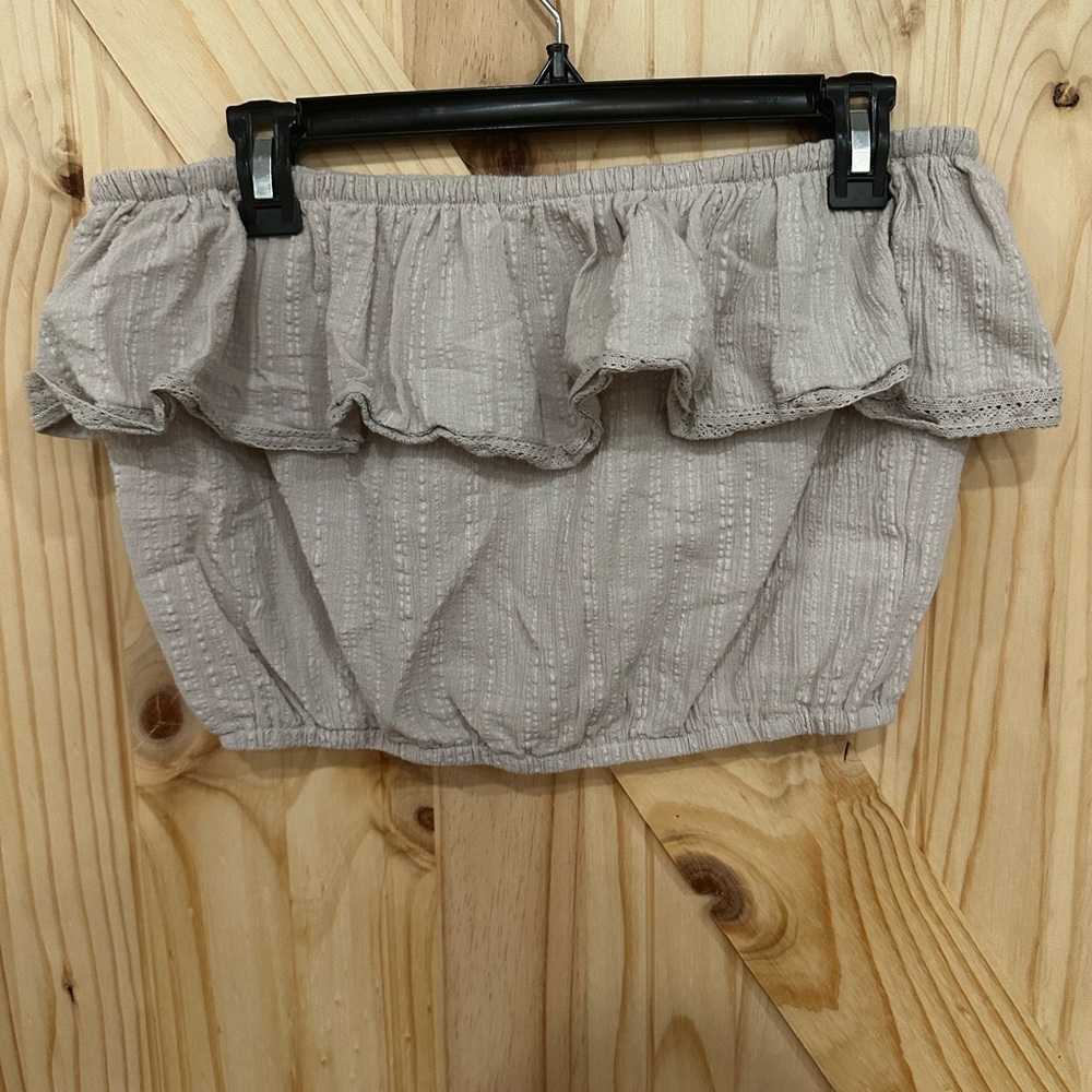 Strapless crop top